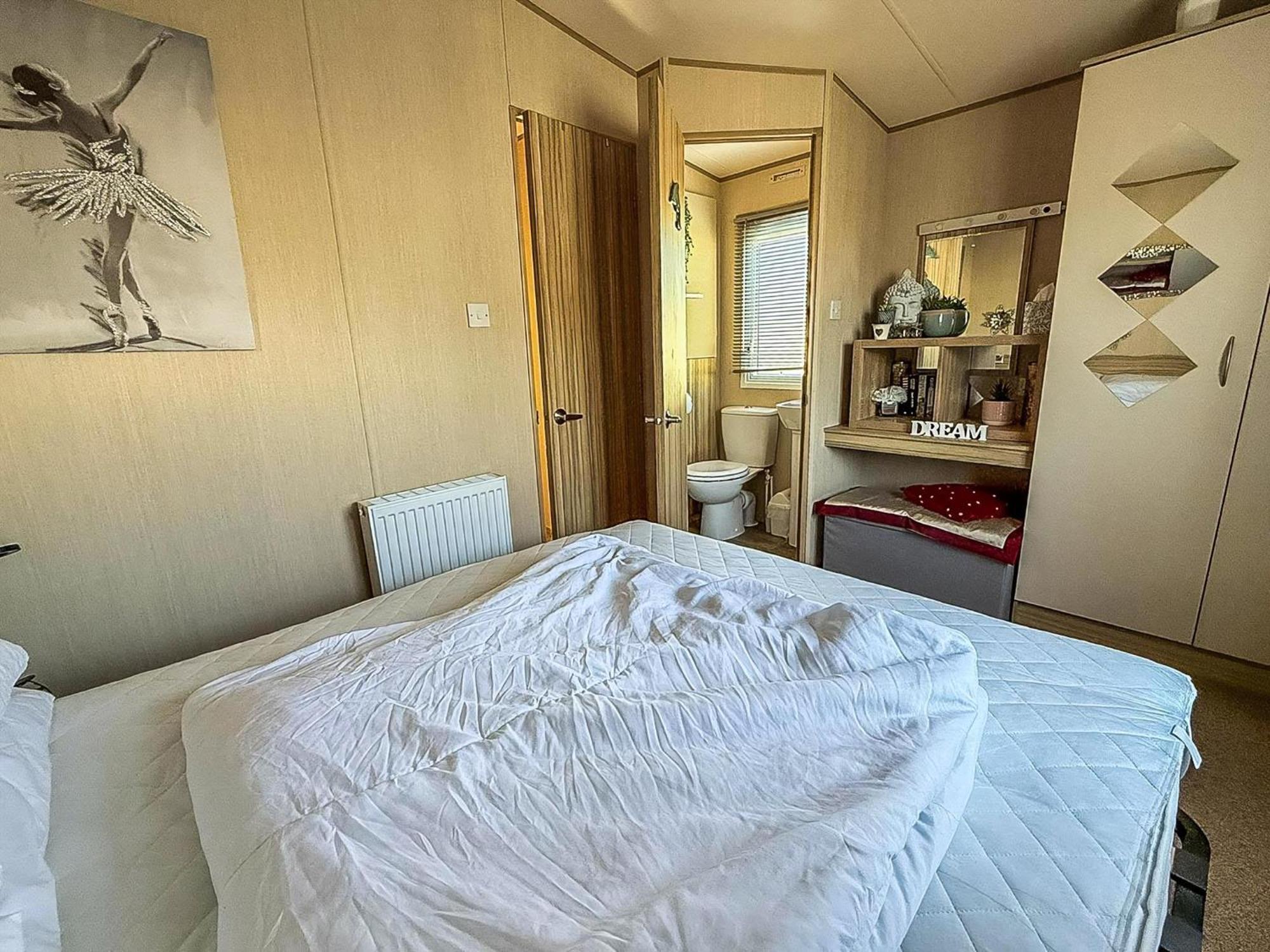Lovely 6 Berth Caravan With Decking To The Side In Heacham Ref 21040E ภายนอก รูปภาพ